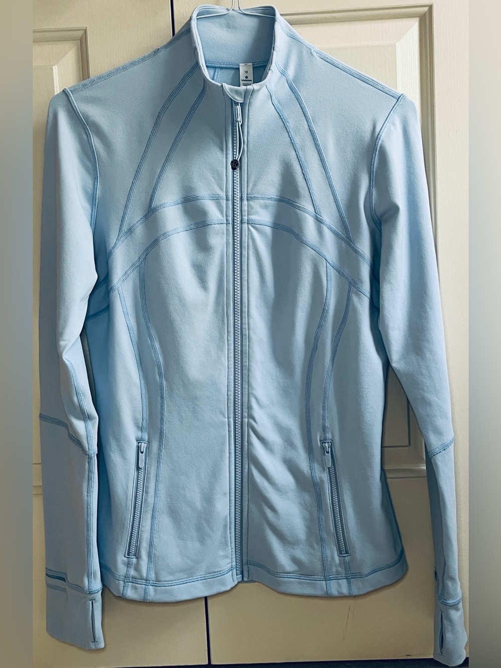 🍒LULULEMON sz 10 CLASSIC DEFINE Jacket DAYDREAM BLUE Light Pastel Linen *LUON